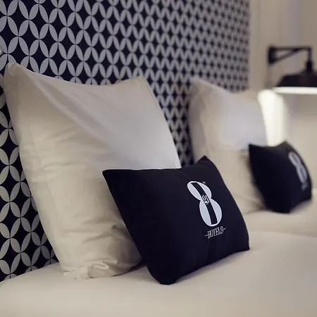Gr8 Hotel 3*